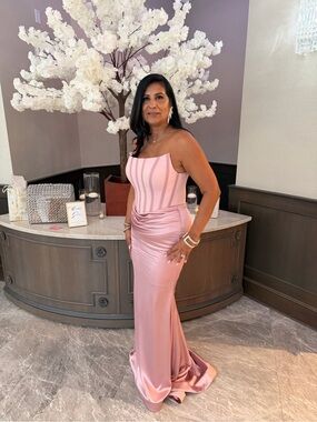 Elegant Blush Pink Strapless Evening Gown